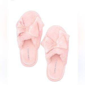 Victoria's Secret Velvet Bow Slipper